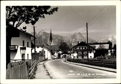 Ak Seefeld in Tirol, Straßenpartie, Wetterstein