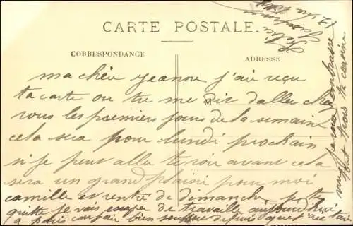 Ak Colombes Hauts de Seine, Un coin de la Place de la Republique