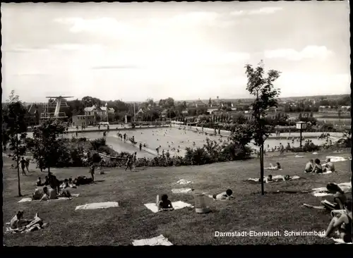 Ak Eberstadt Darmstadt in Hessen, Schwimmbad, Liegewiese