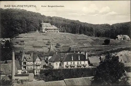 Ak Bad Salzdetfurth in Niedersachsen, Teilansicht Ort ,Hotel Bergschlößchen, Wald