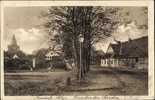 Ak Neustadt am Rübenberge in Niedersachsen, Zwischen den Brücken