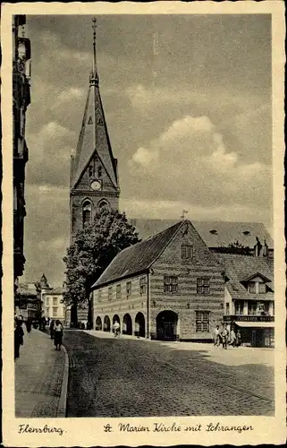 Ak Flensburg in Schleswig Holstein, St. Marienkirche mit Schrangen, Außenansicht
