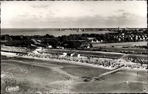 Ak Nordseebad Cuxhaven, Fliegeraufnahme, Strand, Ort