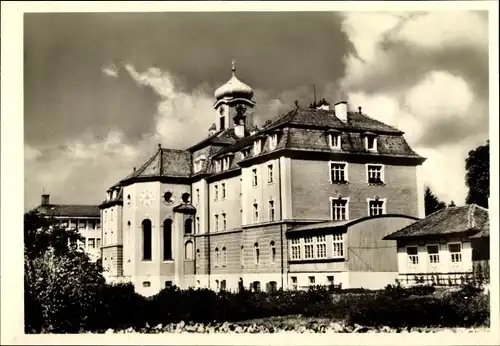 Ak Perasdorf im Bayerischen Wald Niederbayern, Kloster Kostenz