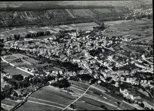 Ak Niefern in Baden, Fliegeraufnahme vom Ort