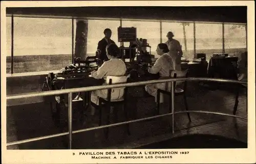 Ak Paris, Weltausstellung, Expo 1937, Pavillon des Tabacs, Machine à fabriquer les cigares