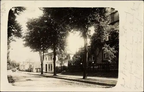 Foto Ak Schönberg in Mecklenburg, Straßenpartie, Wohnhäuser