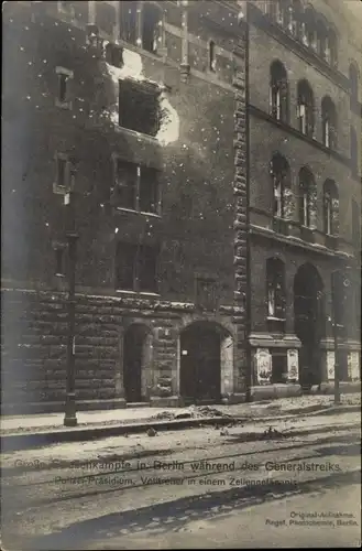 Ak Berlin Mitte, Straßenkämpfe März 1919, Generalstreik, Polizeipräsidium, Treffer Zellengefängnis