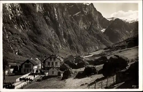 Ak Gudvangen Norwegen, Teilansicht mit Hotel