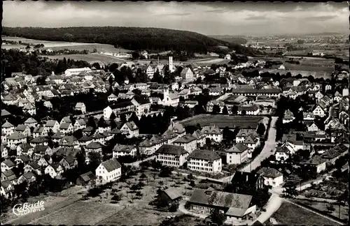 Ak Aulendorf in Württemberg, Fliegeraufnahme vom Ort