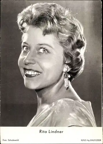 Ak Schauspielerin Rita Lindner, Portrait