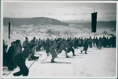 Foto Wintersport, Skilangläuferinnen beim Start