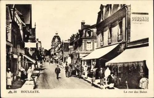 Ak Houlgate Calvados, La rue des Bains