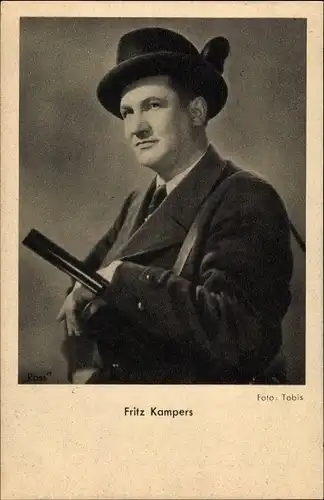 Ak Schauspieler Fritz Kampers, Portrait mit Jagdgewehr, Tobis Film