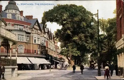 Ak East Worthing West Sussex England, The Broadway