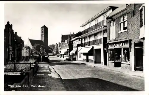 Ak Wijk aan Zee Beverwijk Nordholland Niederlande, Voorstraat, Kirche