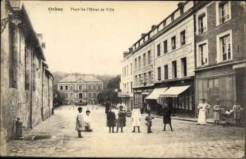 Ak Orbec Calvados, Place de l'Hotel de Ville