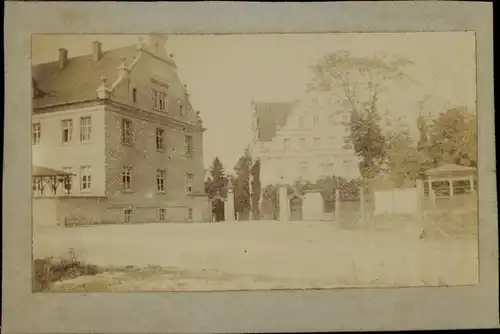 CdV Naundorf in Sachsen, Schloss, Straßenansicht