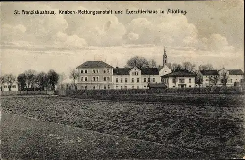 Ak Altötting in Oberbayern, St. Franziskushaus, Knaben Rettungsanstalt und Exerzitienhaus