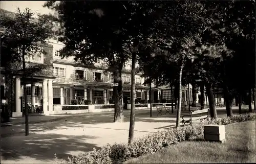 Foto Ak Wyk auf Föhr in Nordfriesland, Kurhaus, Straßenseite