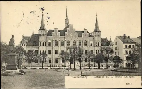 Ak Wałbrzych Waldenburg Schlesien, Rathaus, Neue Anlagen, Denkmal