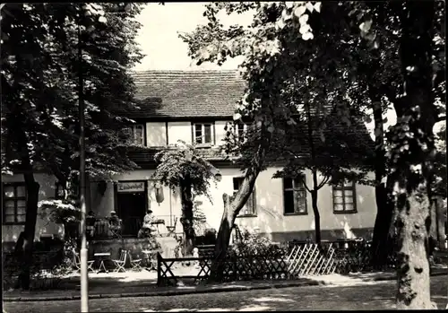 Ak Lehnitz Oranienburg, Straßenpartie vor der Gaststätte Lindenhof