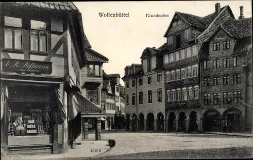 Ak Wolfenbüttel in Niedersachsen, Partie an den Krambuden, Geschäft