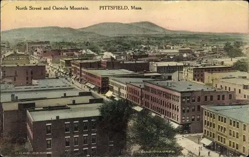 Ak Pittsfield Massachusetts USA, North Street and Osceola Mountain