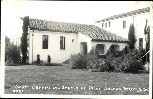 Ak Fairfield Connecticut USA, County Library and Statue Chief Solano