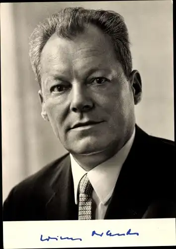Ak Bundeskanzler Willy  Brandt, Vorsitzender der SPD, Portrait