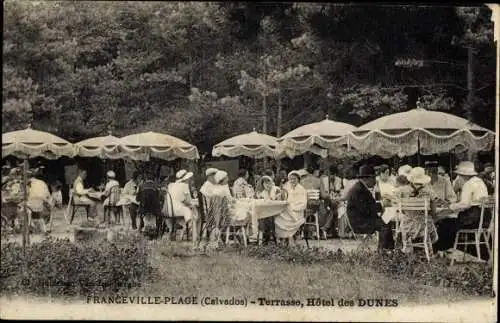 Ak Franceville Plage Calvados, Terrasse, Hotel des Dunes, C. Dages