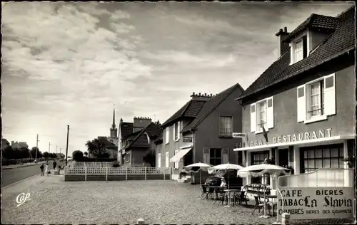 Ak May sur Orne Calvados, Vue du Bourg, vers l'Eglise Saint Firmin, Restaurant