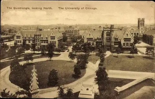 Ak Chicago Illinois, University, The Quadrangle, looking North