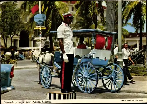 Ak Nassau Bahamas, Constable on traffic duty, Verkehrspolizist
