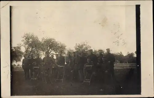 Foto Ak Deutsche Soldaten, Gruppenaufnahme, I WK