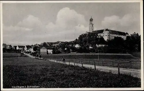 Ak Kirchheim in Schwaben Unterallgäu, Straßenpartie, Blick zum Ort, Kirche