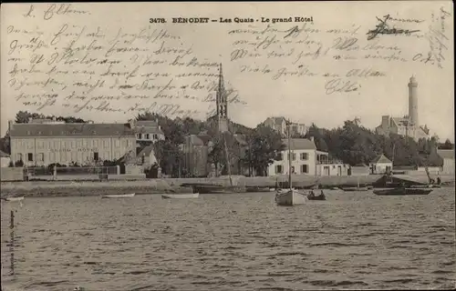 Ak Bénodet Finistère, Les Quais, le grand Hotel, Leuchtturm
