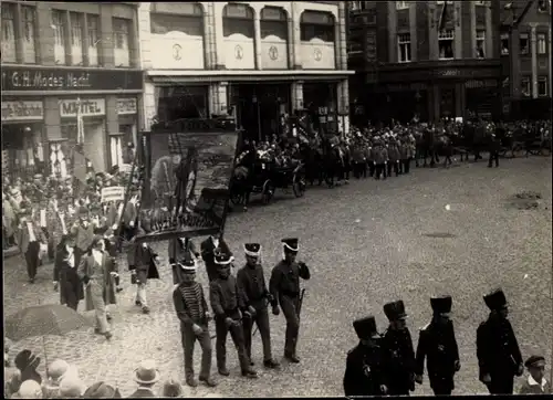 Foto Greiz in Thüringen, Schützenfest, Umzug, Historische Infanterie, Leipzig Waterloo 1915