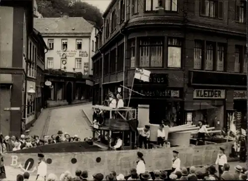 Foto Greiz Thüringen, Schützenfest, Ernst Arnoldplatz, Festwagen als Schiff, Kaufhaus*,Autozubehör**