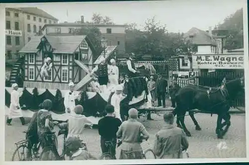 Foto Greiz in Thüringen, Schützenfest, Festwagen der Müller, Kohlengeschäft