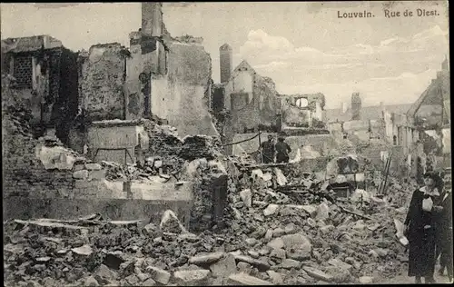 Ak Louvain Leuven Flämisch Brabant, Rue de Diest, Kriegszerstörungen, I. WK