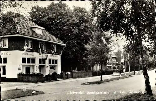 Ak Nijverdal Overijssel Niederlande, Joncheerelaan met Hotel Dennenoord