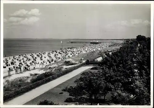 Foto Ostseebad Ahlbeck Heringsdorf auf Usedom, Strand, See, Seebrücke, Promenade