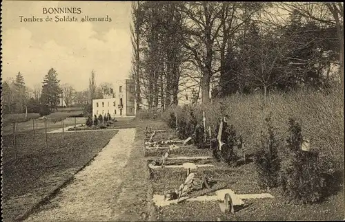 Ak Bonnine Bonnines Wallonien Namur, Tombes de Soldats allemands