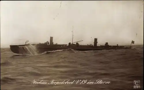Ak Deutsches Kriegsschiff, Hochsee Torpedoboot V 89 im Sturm, Kaiserliche Marine