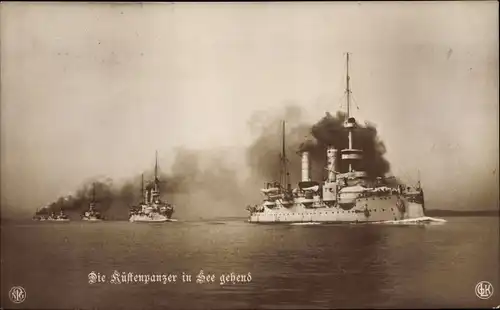 Ak Deutsche Kriegsschiffe, Die Küstenpanzer in See gehend, Kaiserliche Marine, NPG