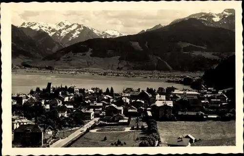 Ak Zell am See in Salzburg, Gesamtansicht, Gegen die Tauern