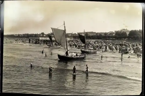 Foto Ostseebad Ahlbeck Heringsdorf auf Usedom, Strand, See, Segelboot