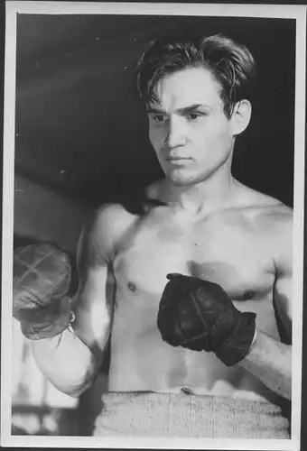 Foto Boxer Rudi Pepper beim Training