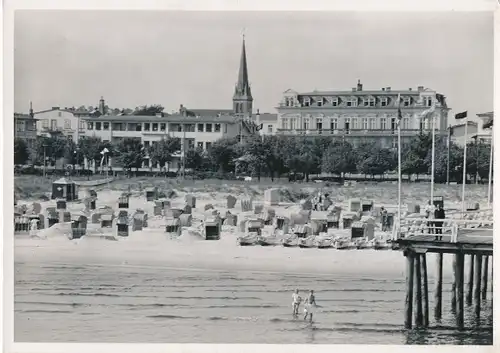 Foto Ostseebad Ahlbeck Heringsdorf auf Usedom, Am Strand, Strandkörbe